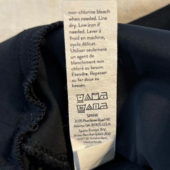 Spanx Size S Ponte Flare Pants Black Shaping Pull On - Picture 8 of 8